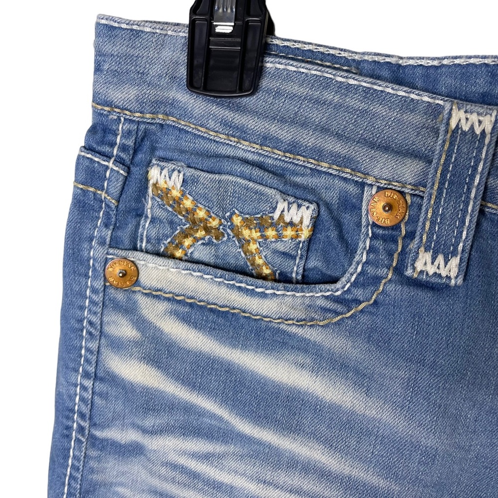 Big Star Jeans Women’s 28x26 Blue Remy Cutoff Stretch Denim Embellished Low Rise - Picture 10 of 10